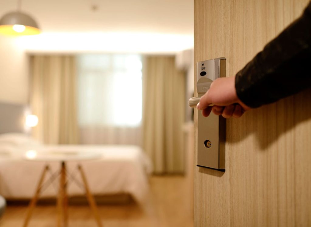 hotel_staff